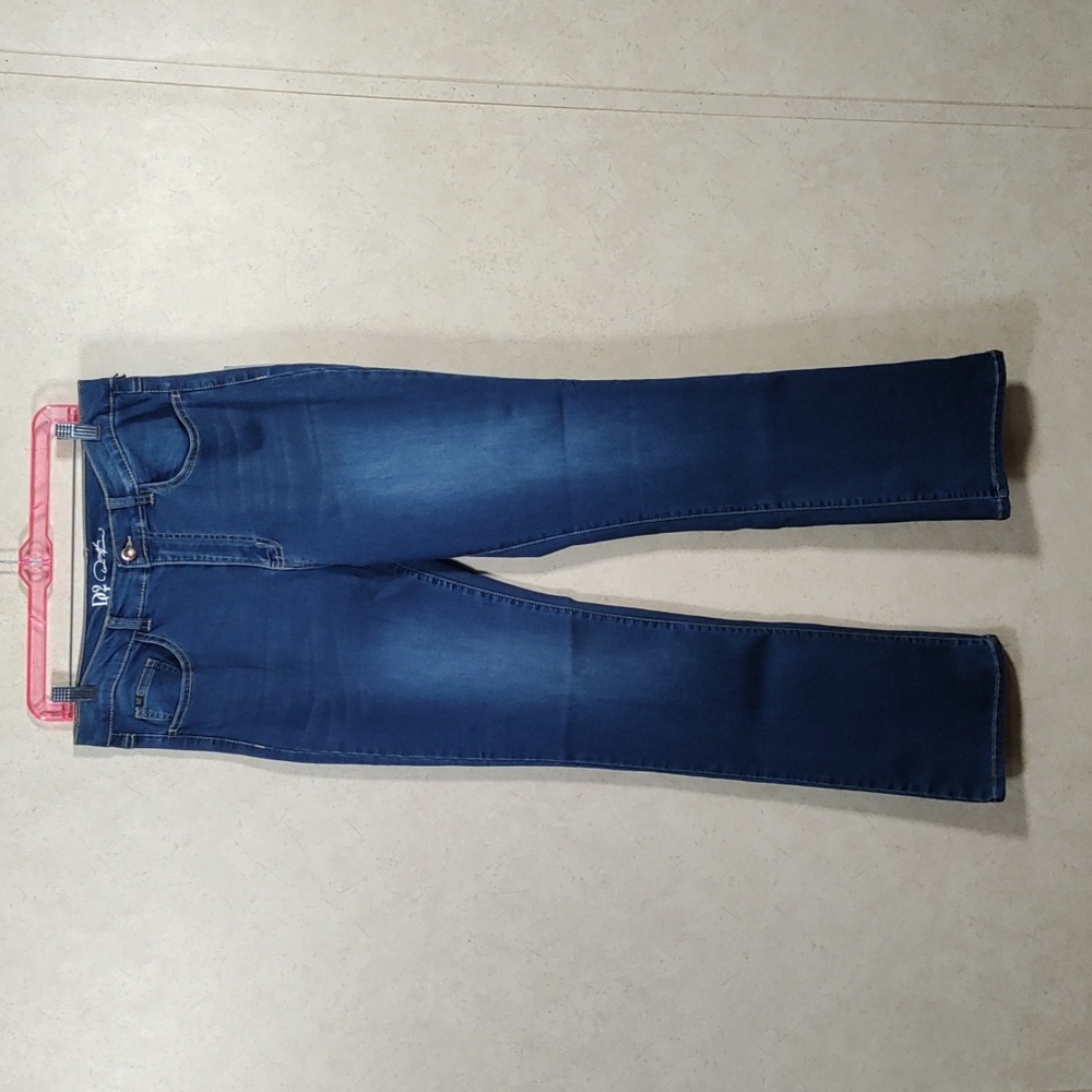 6191 DG2 by Diane Gilman boot cut jeans 12 NWT